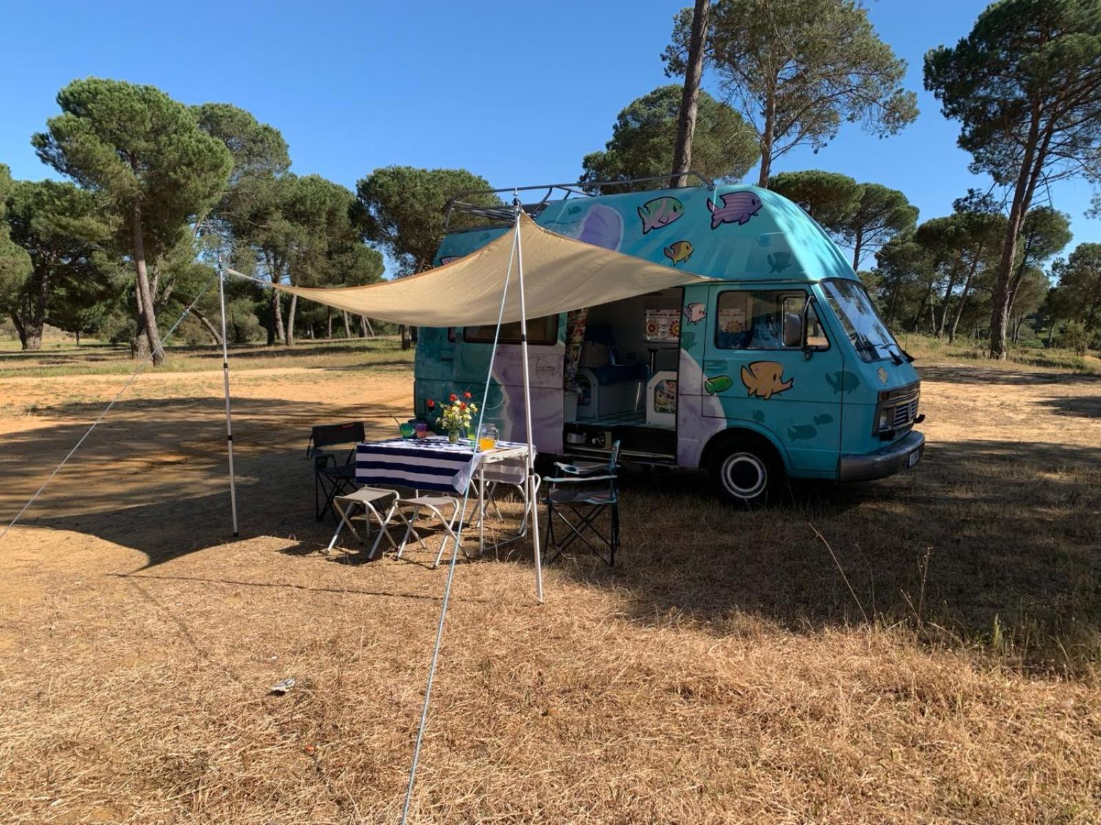 Autocaravana Dory Lisboa エクステリア 写真