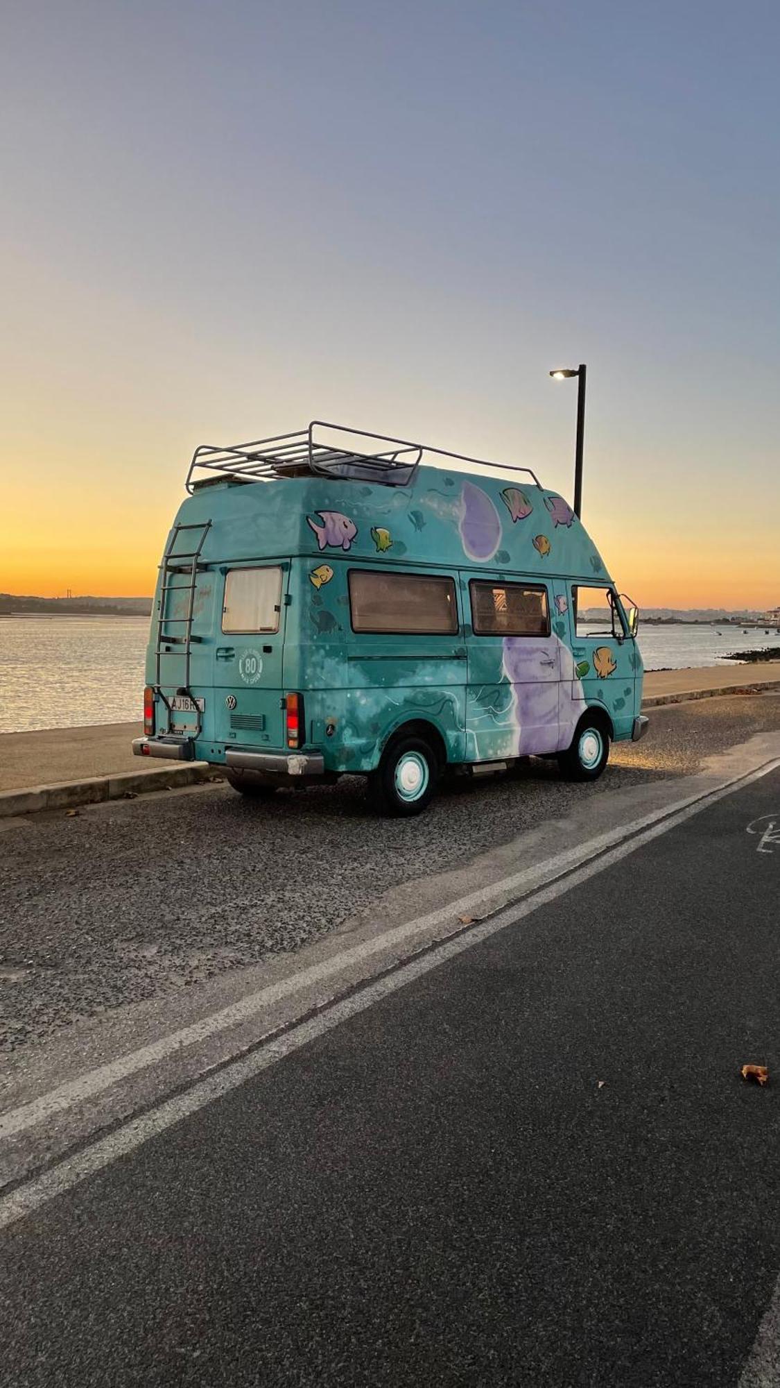 Autocaravana Dory Lisboa エクステリア 写真